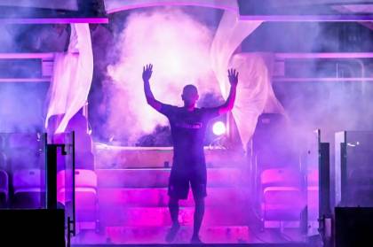 La Fiorentina offre un accueil de star à Rocky Ribéry.jpg