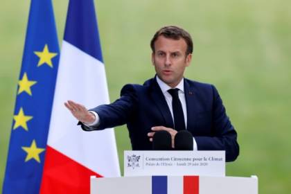 Séance d'explications pour Macron avec la Convention Climat.jpg
