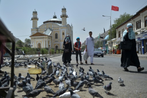 Les Afghans s'adaptent timidement à leur nouvelle vie sous les talibans