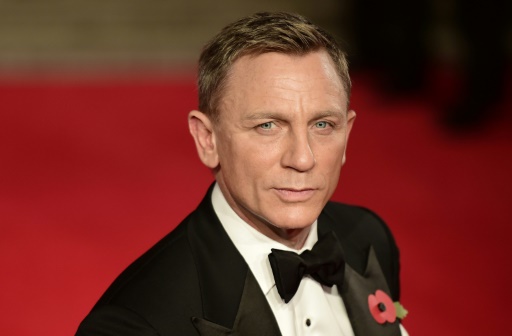 James Bond revient, pour sauver le monde... et le cinéma