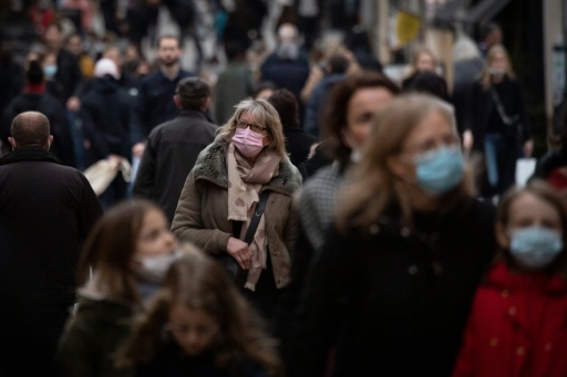 Mortalité en baisse, natalité en hausse : la démographie en 2021 moins affectée par le Covid