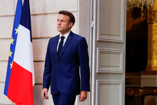Dernier jour du quinquennat Macron 1, en attendant le casting du second