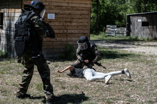 Dans l'Ain, les gendarmes s'inspirent de l'armée pour mieux protéger la population