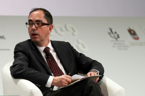 Trafic d'antiquités : un ancien président du Louvre mis en examen pour blanchiment