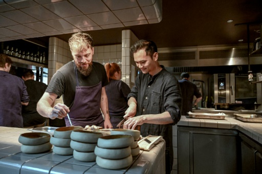 Semaine de quatre jours dans la restauration : "ça marche", clame le chef étoilé Florent Ladeyn