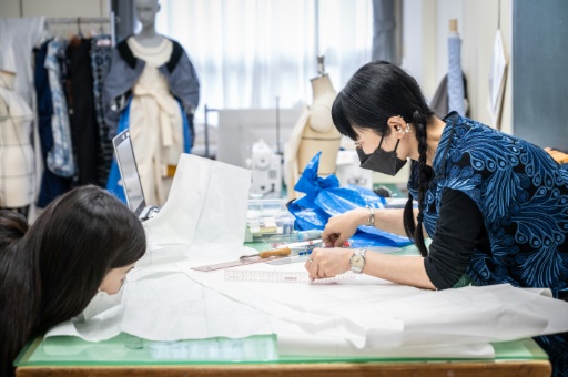 Après Kenzo et Miyake, la mode japonaise amorce une nouvelle ère