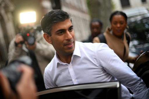 Rishi Sunak peut-être Premier ministre britannique dès lundi soir