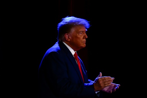 Trump affirme être directement visé dans l'enquête judiciaire sur l'assaut du Capitole