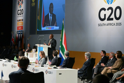 Le président sud-africain Cyril Ramaphosa, lors de son discours d'ouverture au Cap d'une réunion des ministres des Finances et gouverneurs de Banques centrales du G20 le 26 février 2025