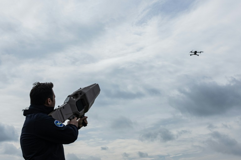 Dans le Nord, la lutte antidrones est synonyme de "made in France"