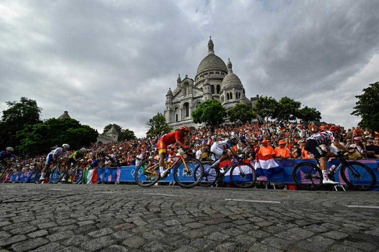 Avec Montmartre, le Tour de France fait sa révolution