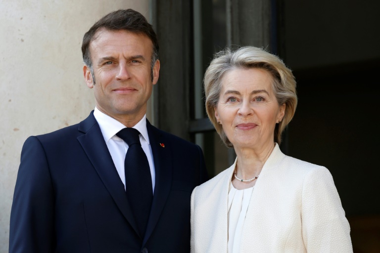 Macron et von der Leyen appellent les chercheurs étrangers à choisir l'Europe