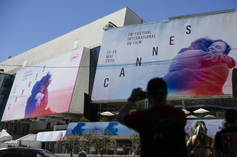 Le Festival de Cannes ouvre avec De Niro, entre Gaza et l'Ukraine