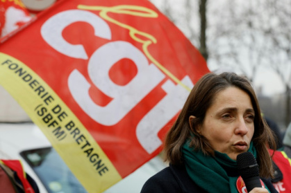 La secrétaire générale de la CGT Sophie Binet participe à une manifestation le 4 février 2025 à Paris - Xavier GALIANA (AFP)
