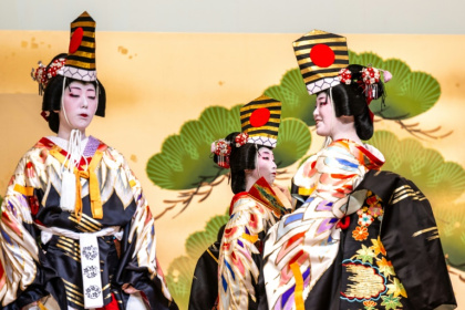 Répétition d'un spectacle de geishas dans un théâtre du quartier de Shinbashi, à Tokyo, le 20 mai 2025 - Philip FONG (AFP)