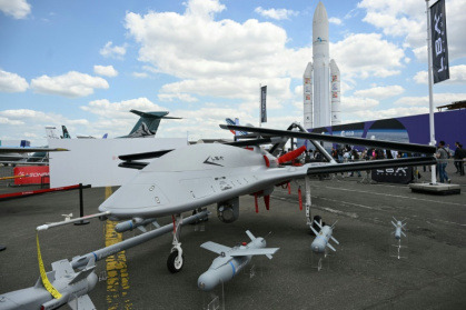 Drone de la coentreprise LBA Systems des groupes italien Leonardo et turc Baykar, au salon du Bourget, près de Paris, le 17 juin 2025 - Bertrand GUAY (AFP)