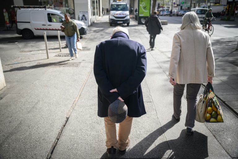 L'Institut Montaigne alerte sur le "marasme démographique" et la "stagnation de la productivité"