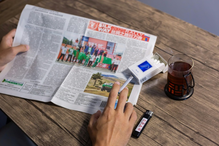 Au Turkménistan, la lutte sans relâche pour "éradiquer" le tabagisme