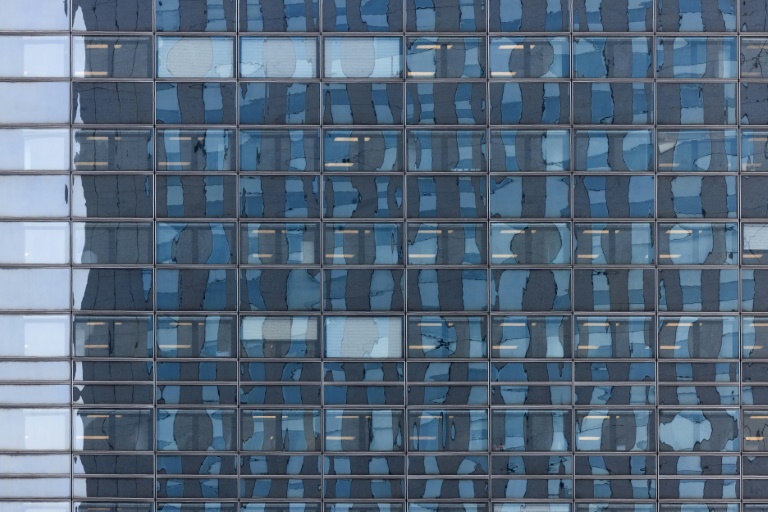 Les bureaux vitrés, des fours en surchauffe de moins en moins adaptés au climat