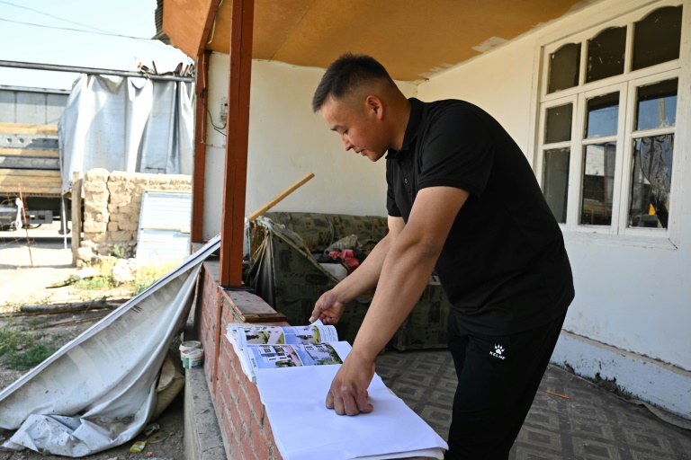 Les migrants d'Asie centrale en Russie, ligne de vie financière pour leurs pays