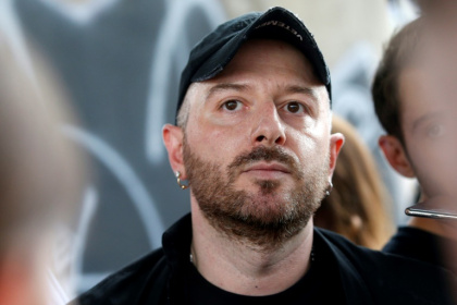 Le designer Demna Gvasalia, à Paris, le 1er juillet 2018 - GEOFFROY VAN DER HASSELT (AFP)