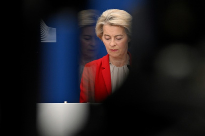 La présidente de la Commission européenne, Ursula von der Leyen, à Bruxelles le 10 juin 2025 - Nicolas TUCAT (AFP)