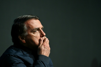 L'ex-président brésilien (2019-2023) Jair Bolsonaro lors d'une conférence dans l'Etat de Santa Catarina, au Brésil, le 6 juillet 2024 - Evaristo Sa (AFP)