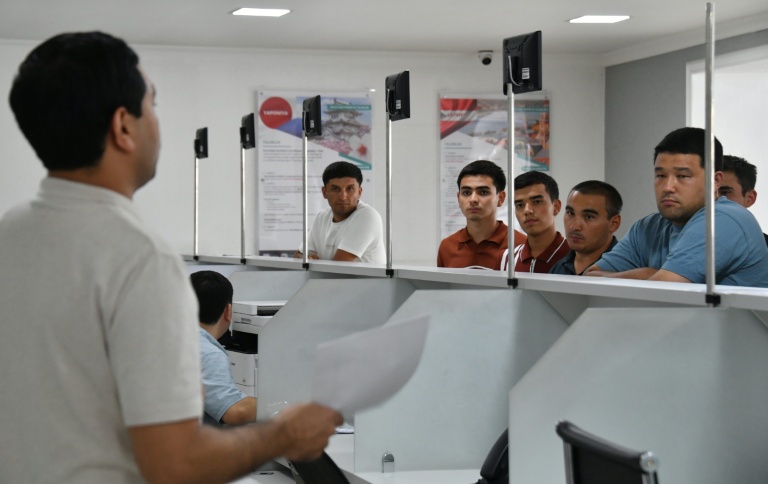 Pour les migrants centrasiatiques, la tentation de l'Occident plutôt que la Russie