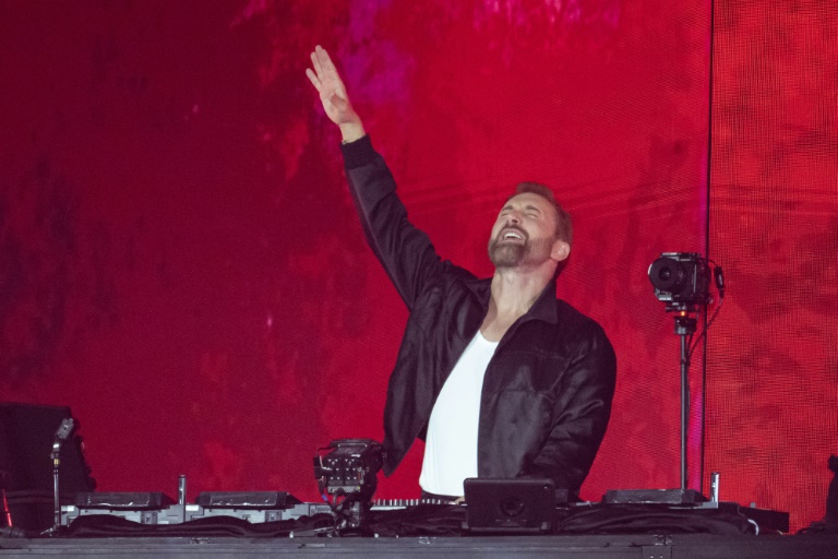 "Un gros challenge" : David Guetta s'offre son premier Stade de France en 2026