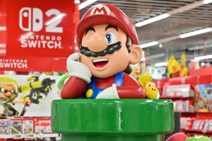 Le personnage "Super Mario" dans une boutique Nintendo, le 2 juin 2025 à Nagoya - Richard A. Brooks (AFP)