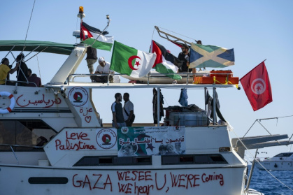 Navire de la flottille pour Gaza, au mouillage le 26 septembre 2025 au sud de la Crète - Eleftherios ELIS (AFP)