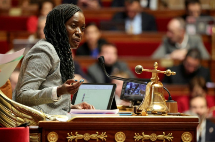 La députée LFI et vice-présidente de l'Assemblée nationale Nadège Abomangoli le 27 novembre 2025 à l'Assemblée nationale à Paris - Ludovic MARIN (AFP)