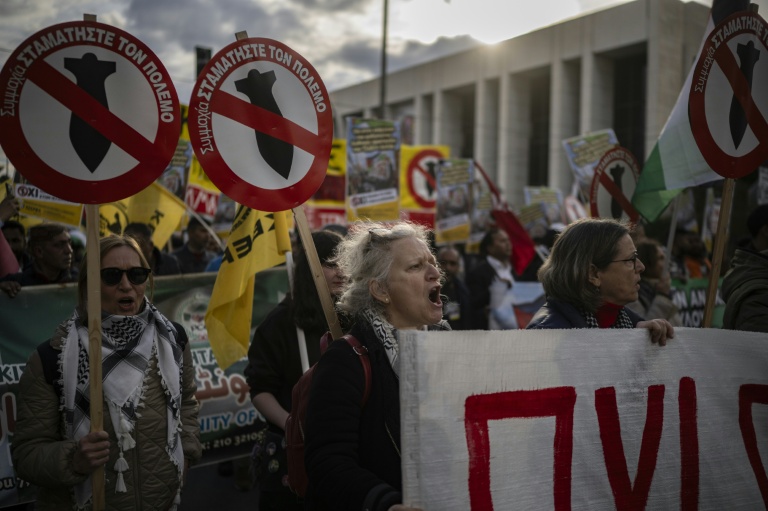 Des foules de manifestants à travers les Etats-Unis pour protester contre Trump