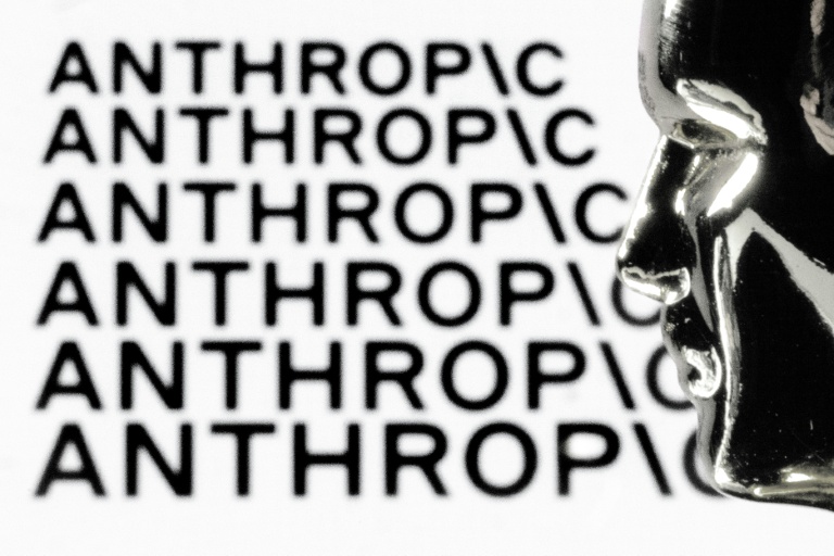 Anthropic entend "mettre sur la table" les risques de son modèle d'IA Mythos