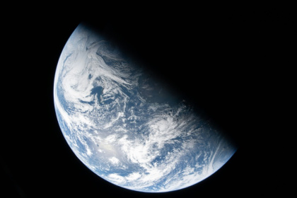 La Terre photographiée par l'astronaute de la Nasa Reid Wiseman le 2 avril 2026 depuis la capsule Orion, en route pour la Lune - Reid Wiseman/NASA (AFP)