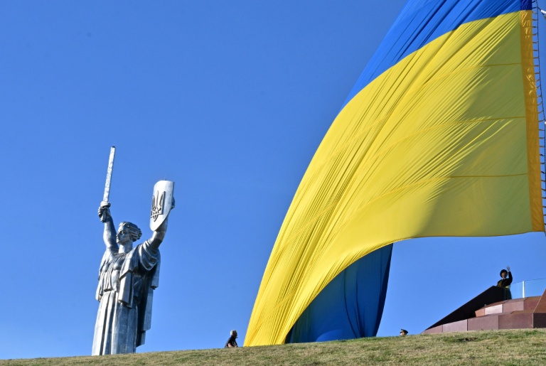 Les alliés européens affichent leur soutien à l'Ukraine, malgré les menaces russes